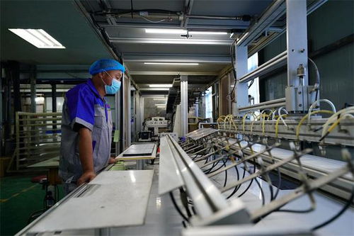 河北寧晉 智能制造驅動光伏產業快速發展與電子產品技術開發